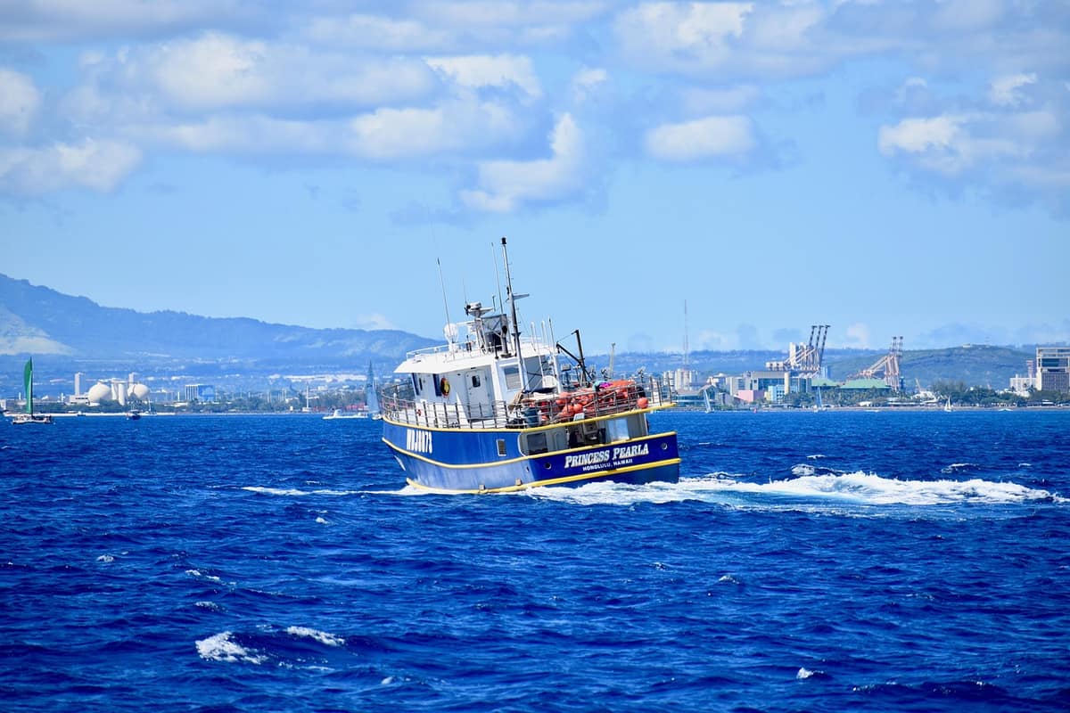 Scenic view of Honolulu, Hawaii — a popular wedding destination