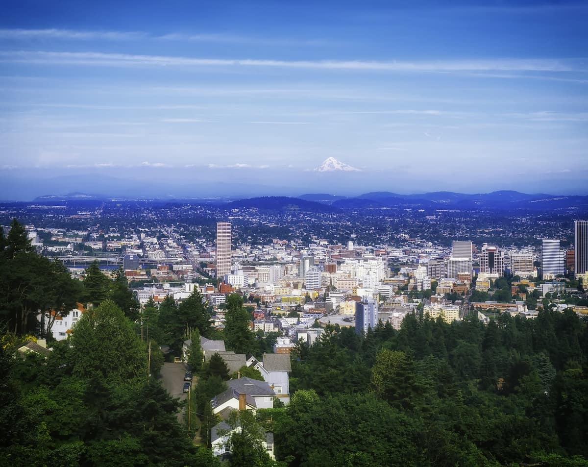 Scenic view of Portland, Oregon — a popular wedding destination